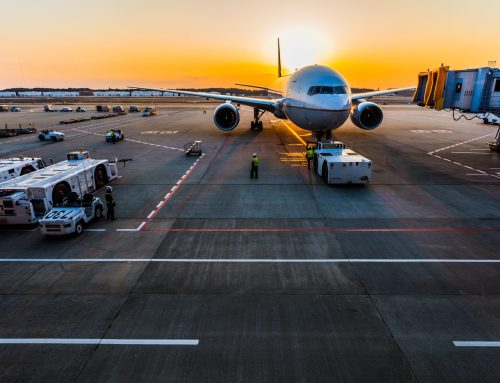 Ventajas y desventajas del transporte aéreo