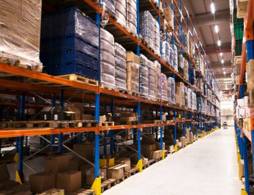 Cómo gestionar y mejorar la logística de almacenamiento de mercancías